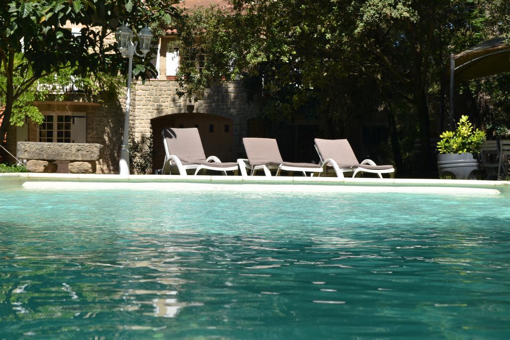 Mas Les Filaos Hotell Carpentras Exteriör bild